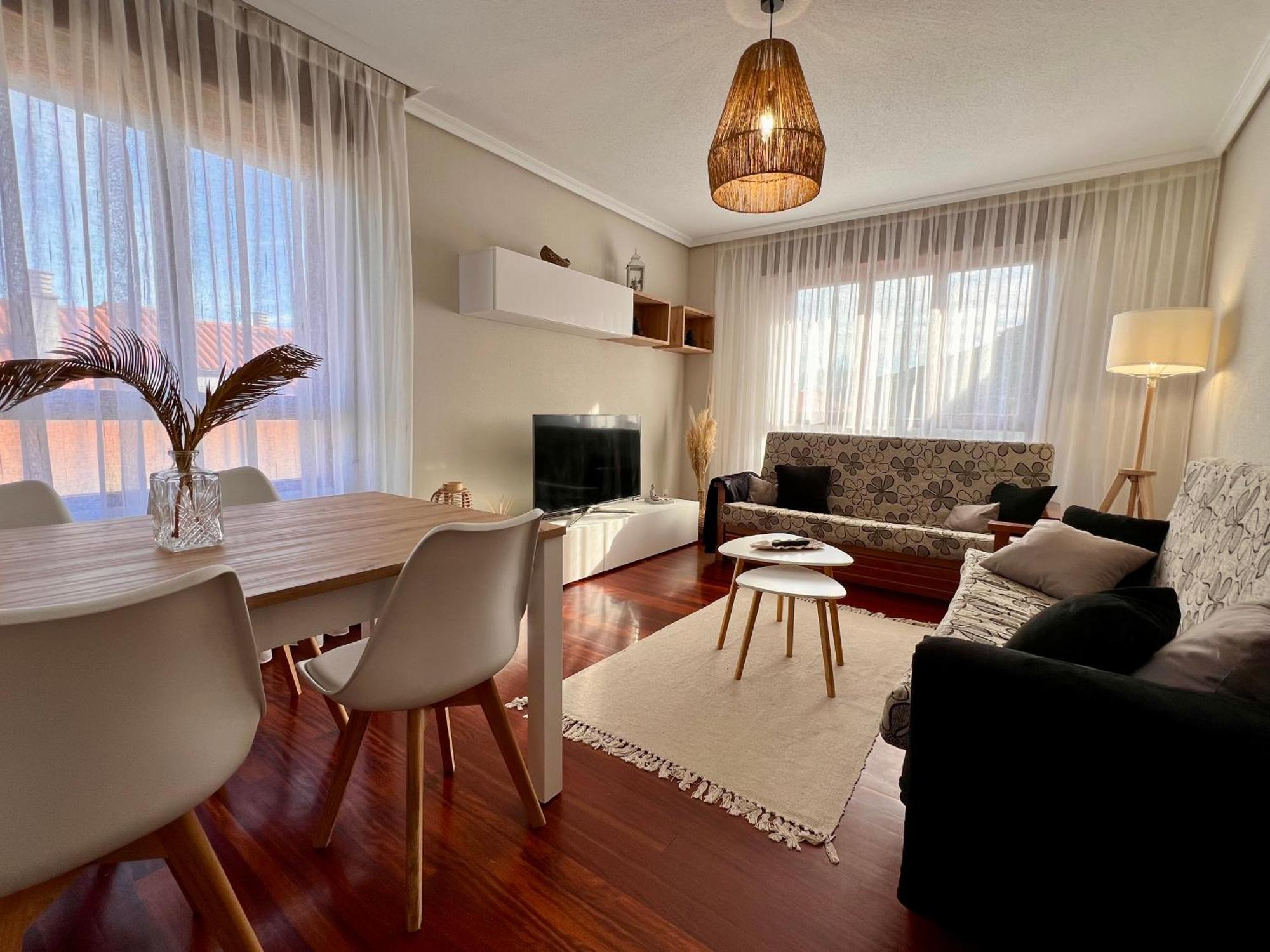 Apartamento Dama Суансес Екстериор снимка